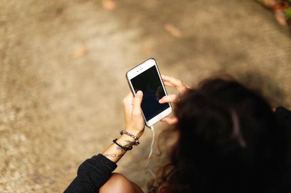 sâm lốc trực tuyến Hi88